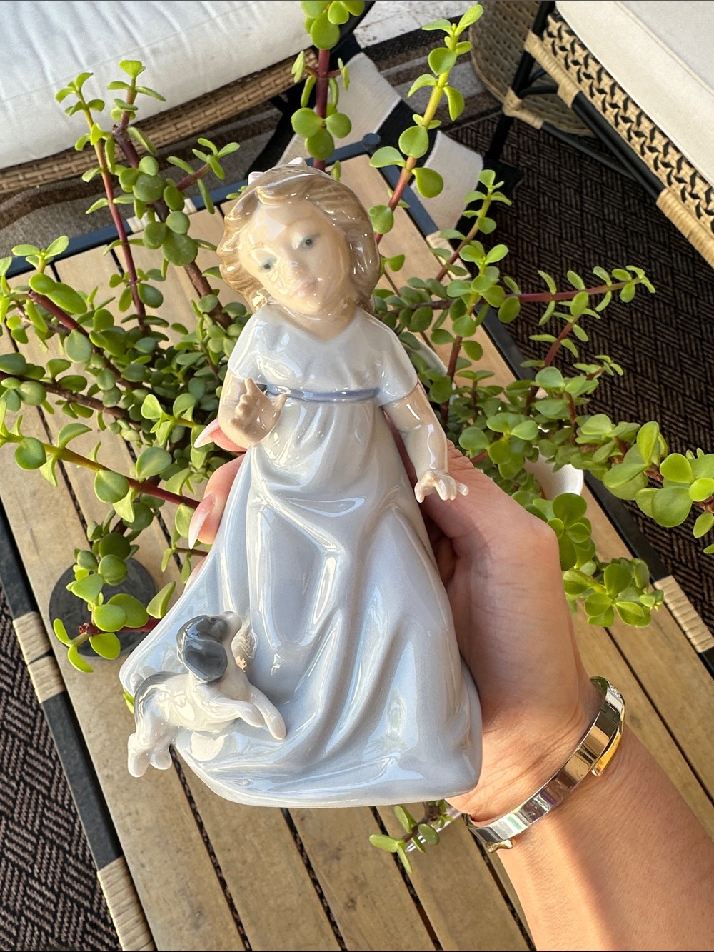 Beautiful lladro, little girl with dog